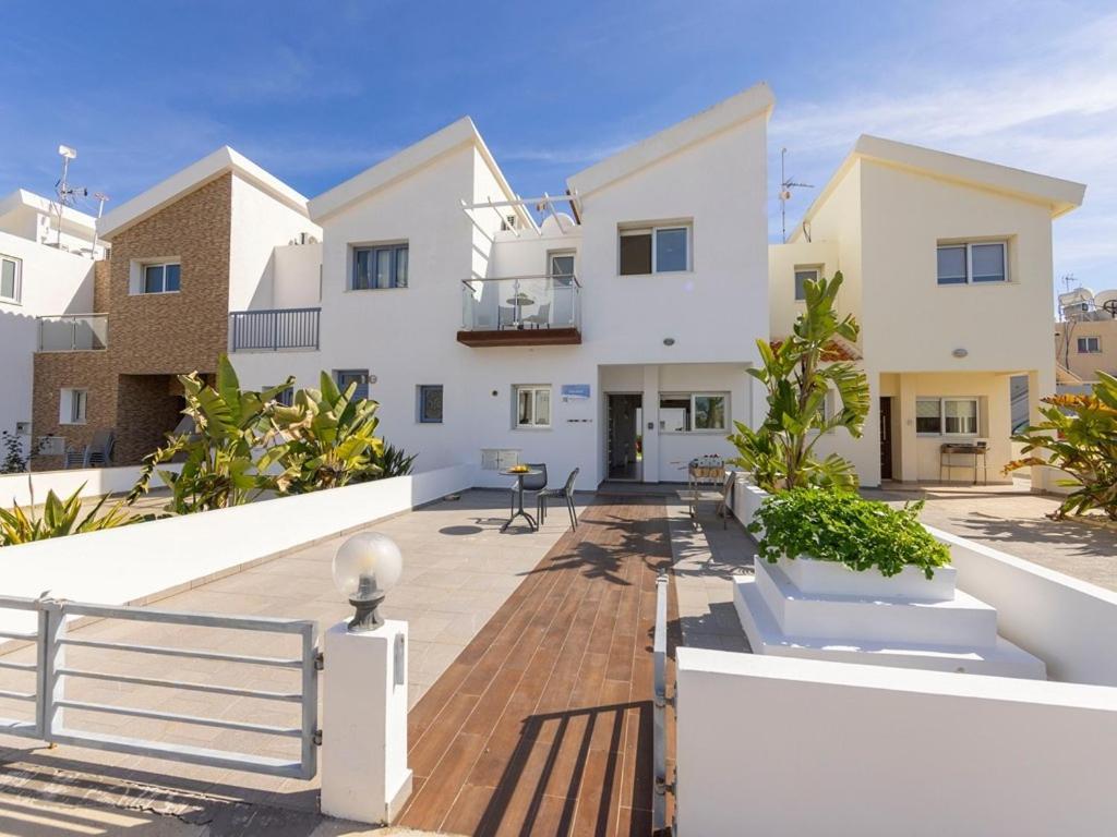 Villa Nora Протарас Экстерьер фото